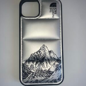 Coque The North Face doudoune argentée montagne