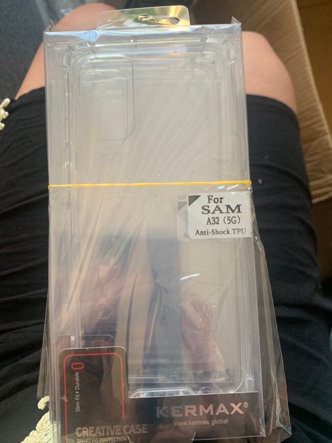 Coque transparente KERMAX