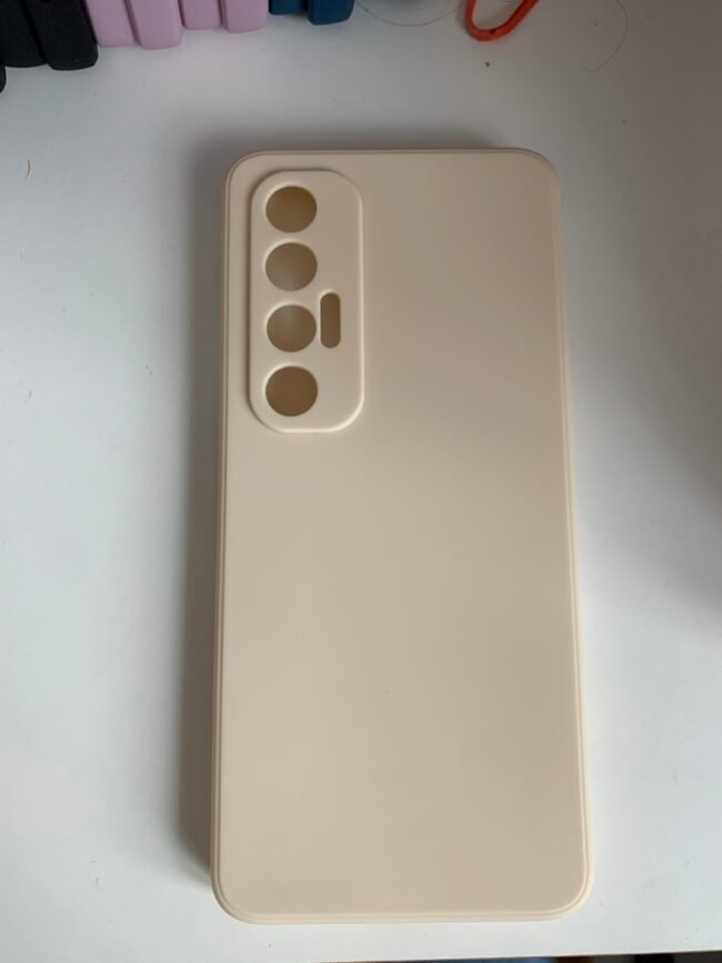Coque silicone de couleur – Image 10