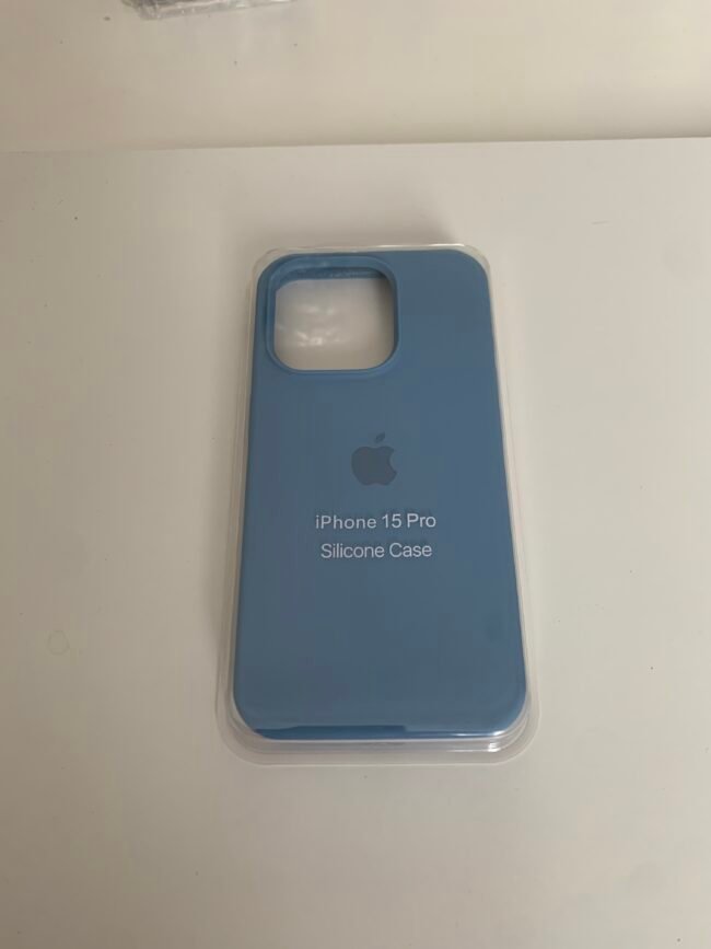 Coque Iphone silicone couleur avec pomme – Image 4