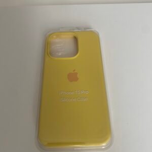Coque Iphone silicone couleur avec pomme